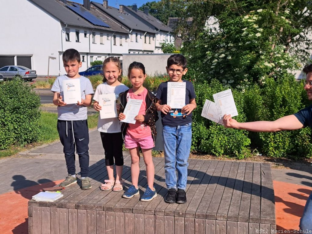 23-06-06-siegerehrung-1b-2
