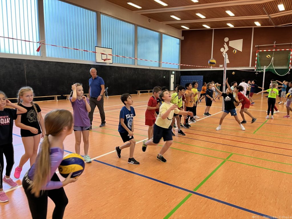 23-09-27-volleyball-22
