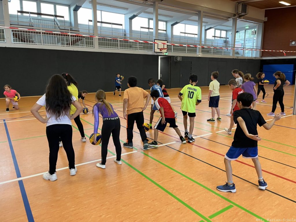 23-09-27-volleyball-24