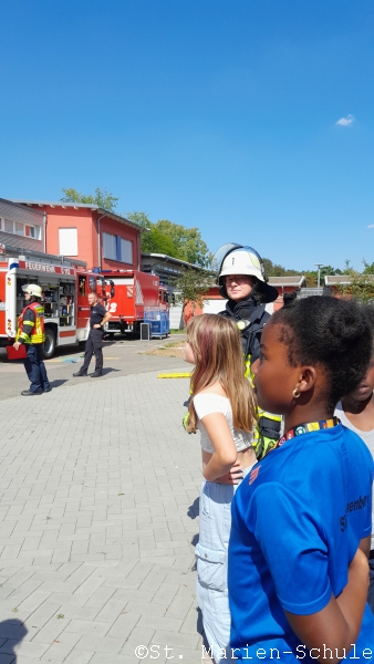 25-08-OGS-Feuerwehr-14