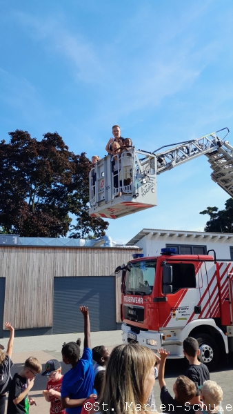25-08-OGS-Feuerwehr-51
