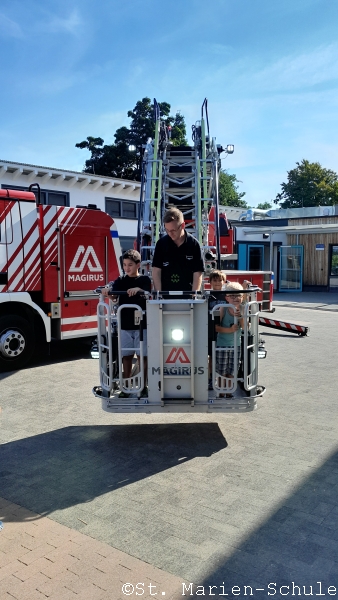 25-08-OGS-Feuerwehr-53